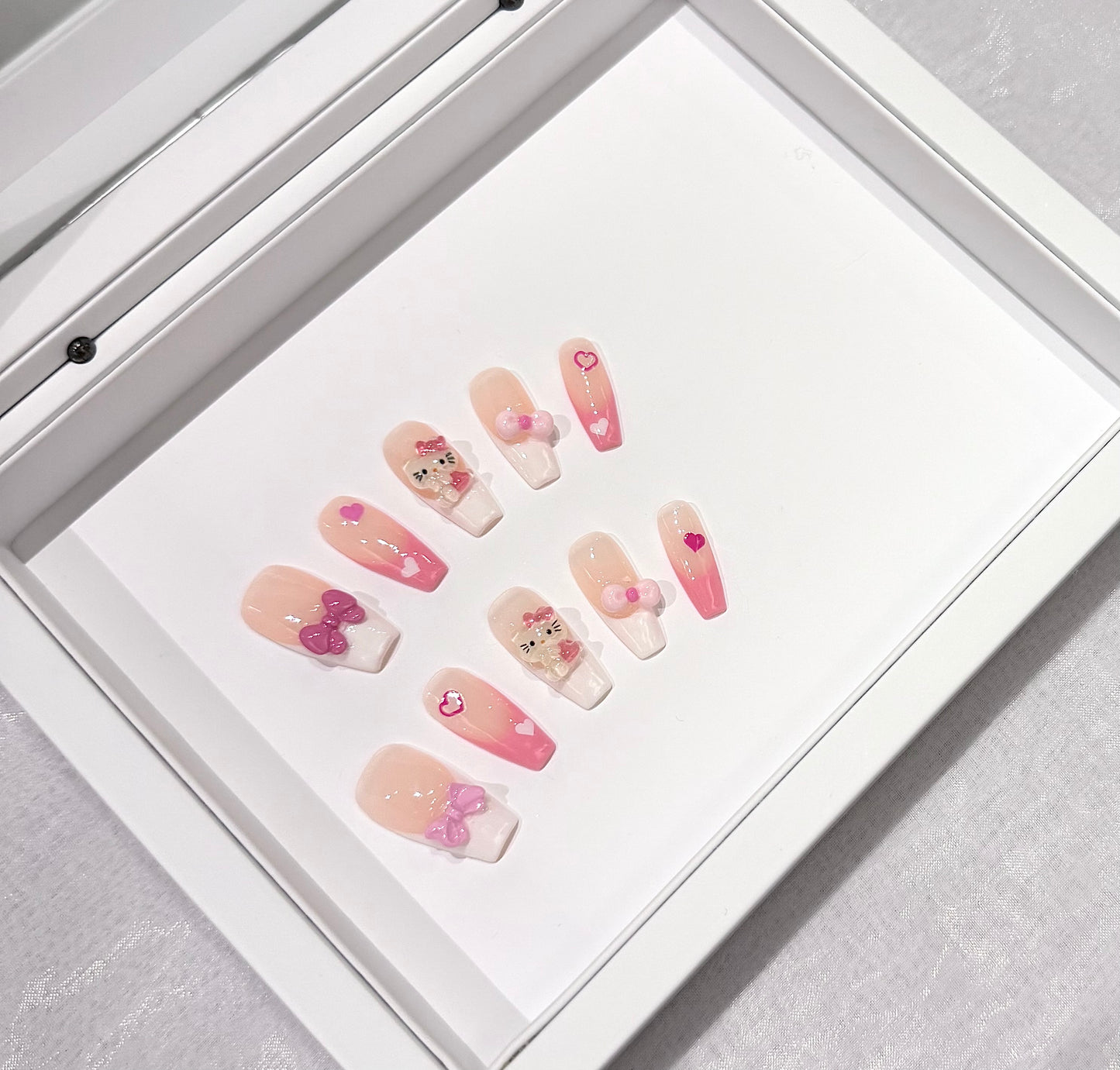 簡約粉色kitty🩷