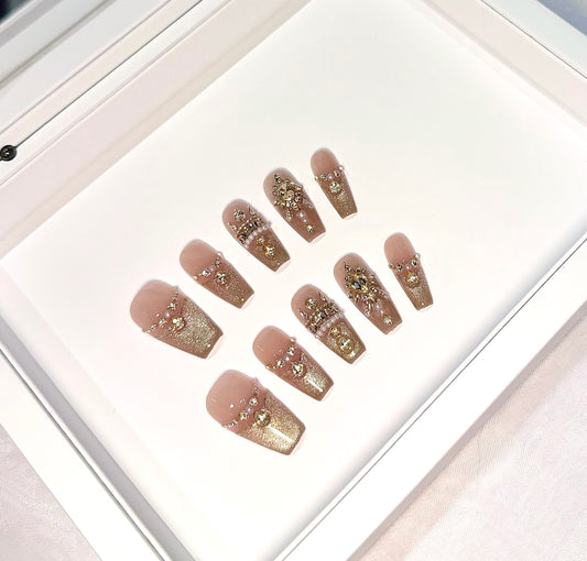 香檳金女神冠冕👑￼