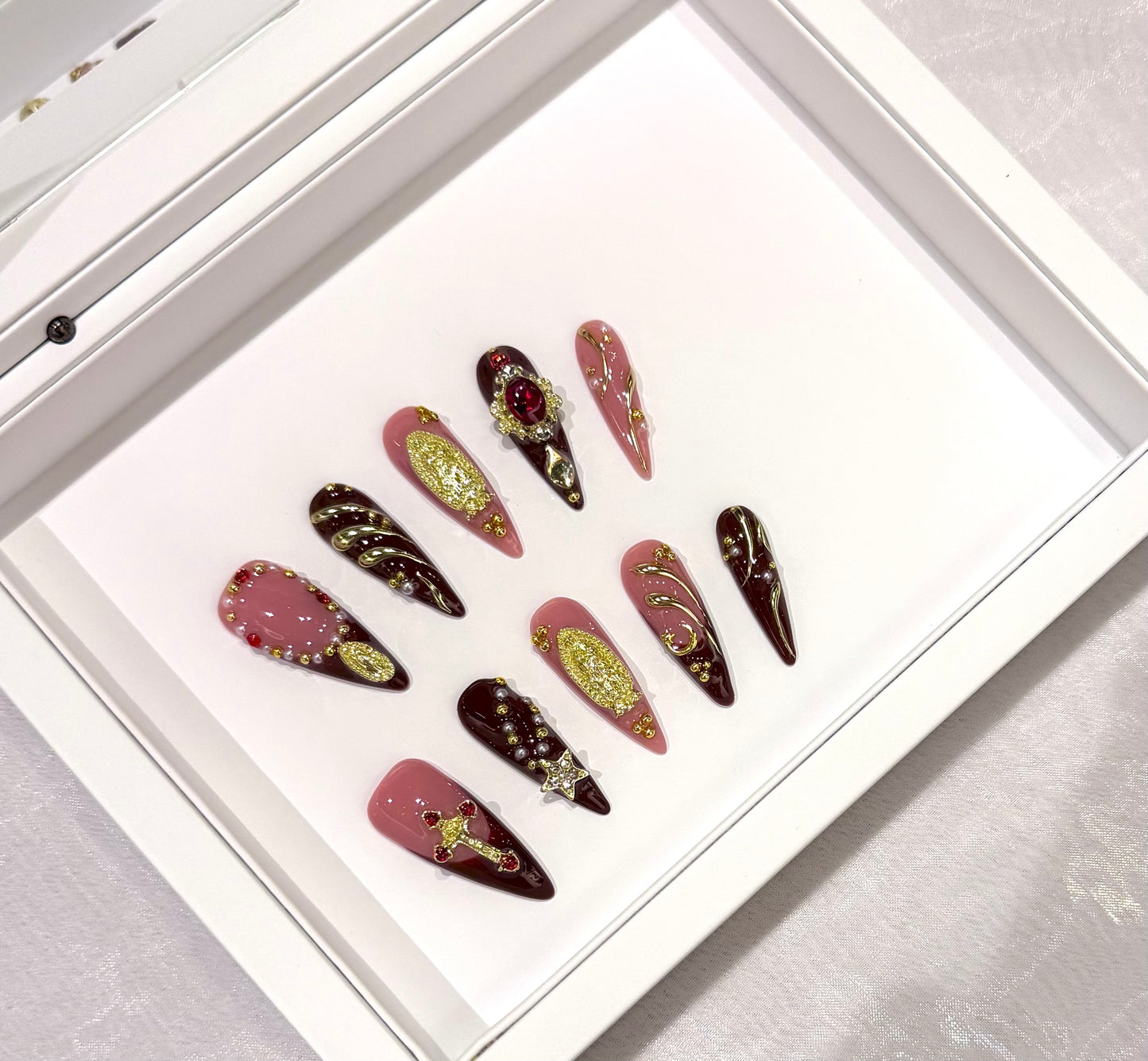 👑酒紅歐美異域風