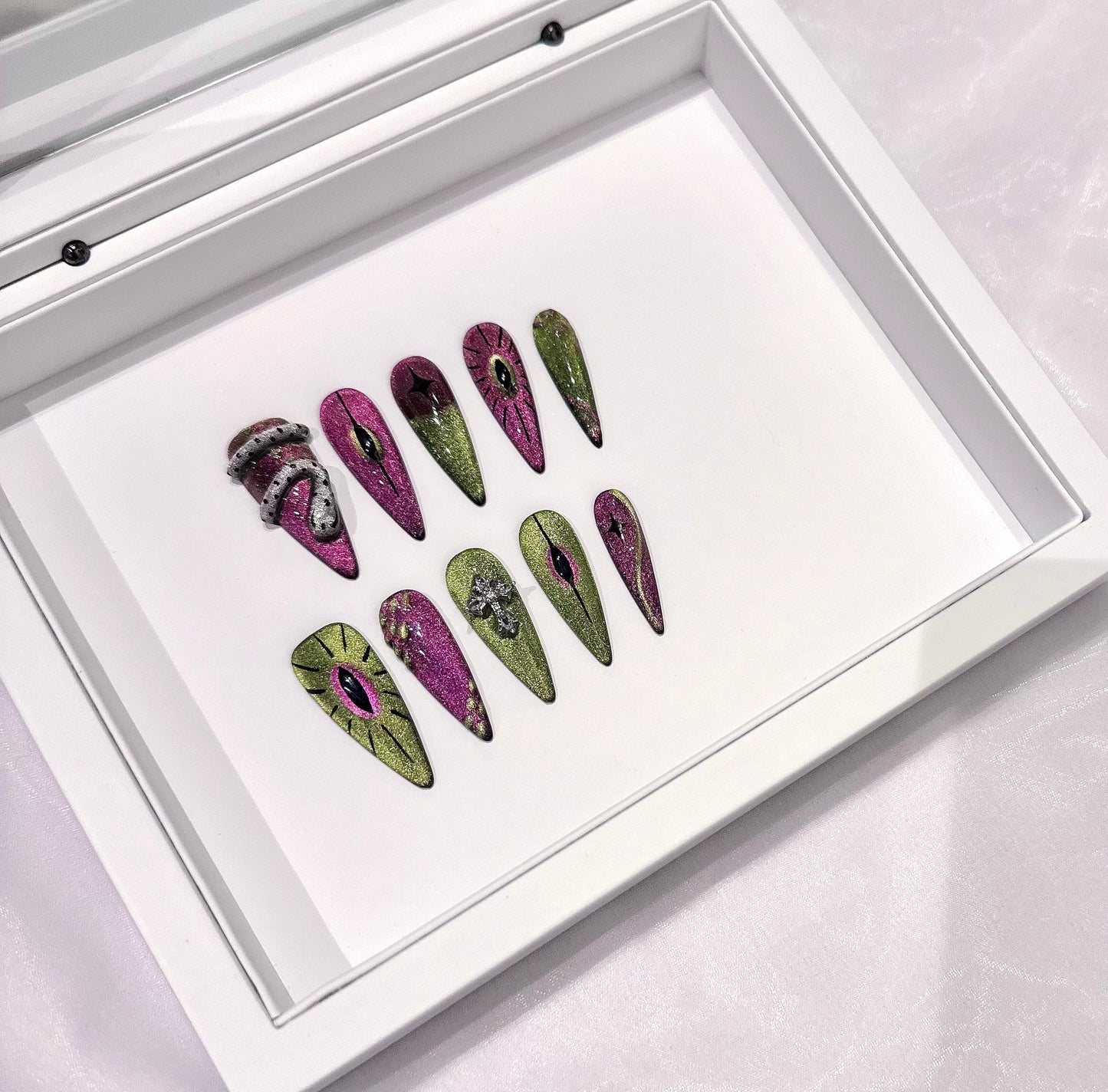 貓眼立體蛇紋🐍